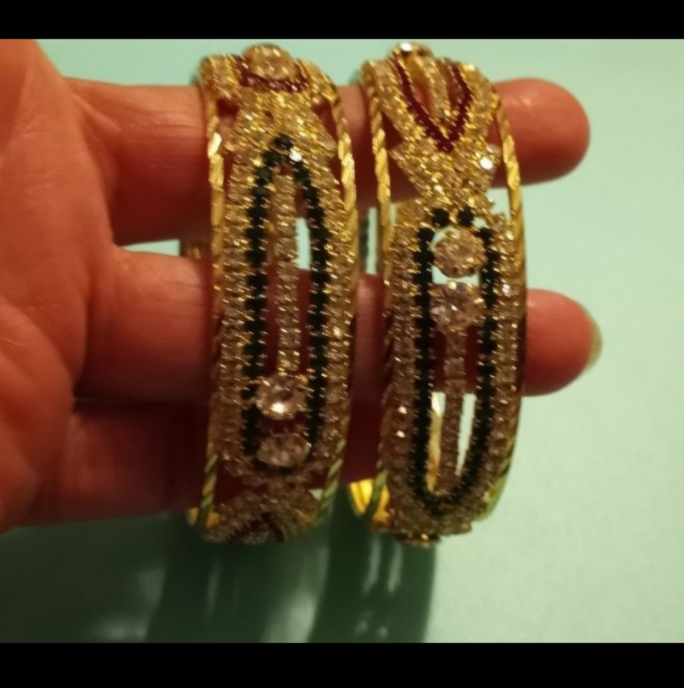 Ladies Bangles set